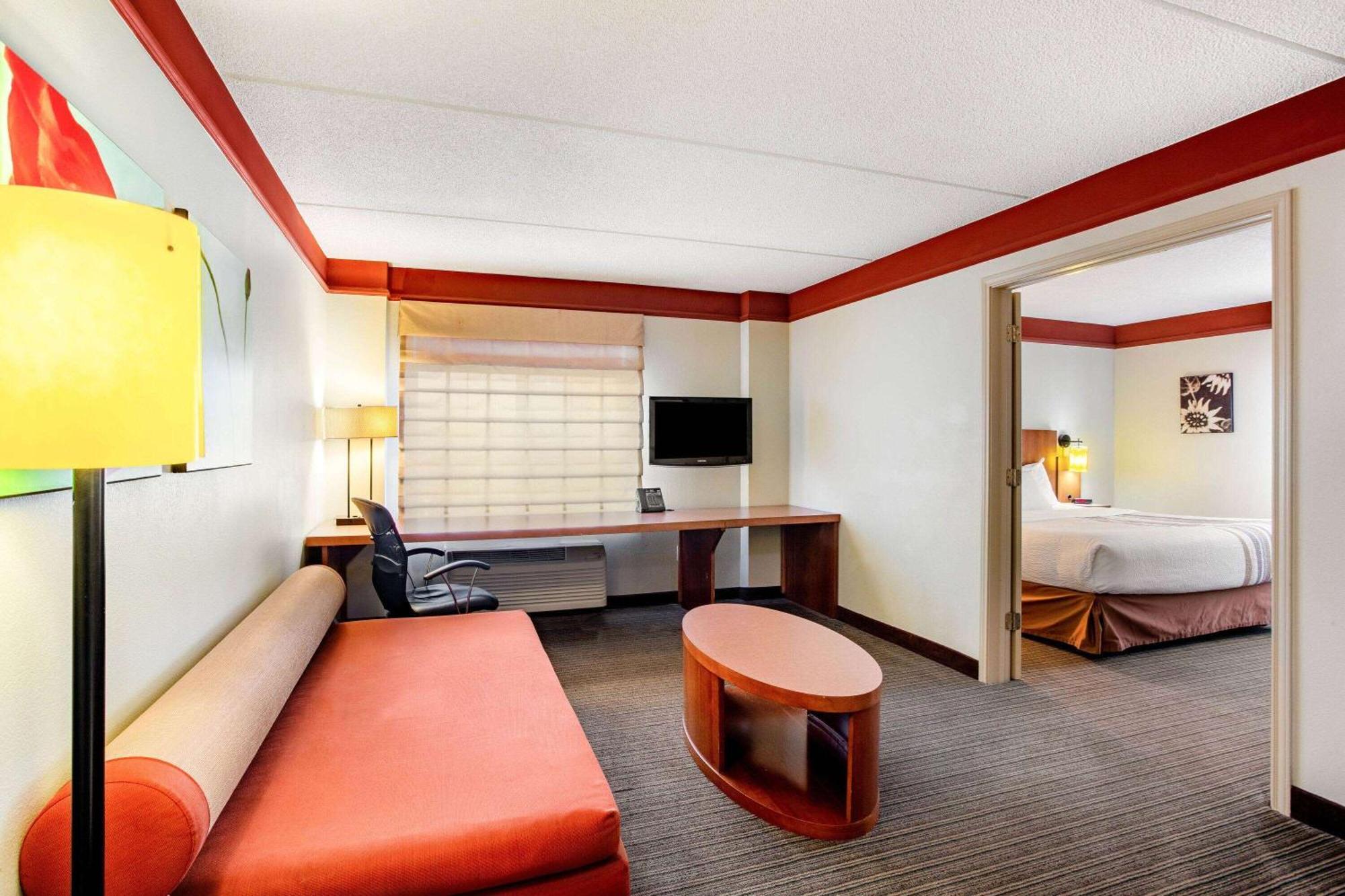 Hotel La Quinta By Wyndham Raleigh/Durham Southpoint Exteriér fotografie